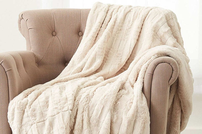 Pinzon Faux Fur Throw Blanket.